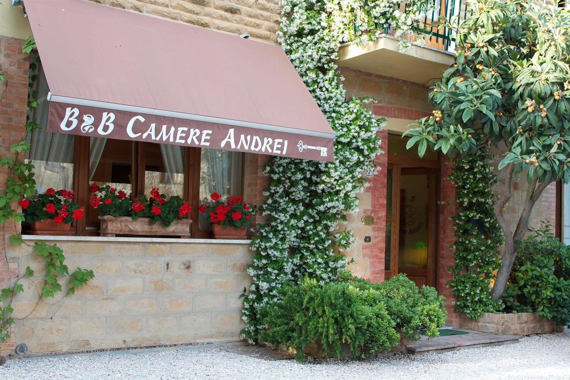 Camere Andrei Pienza Buitenkant foto