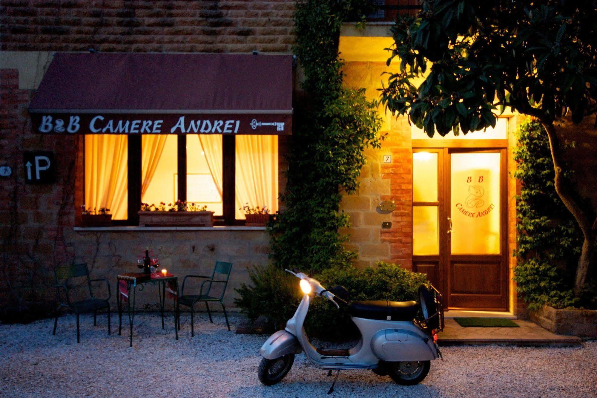 Camere Andrei Pienza Buitenkant foto